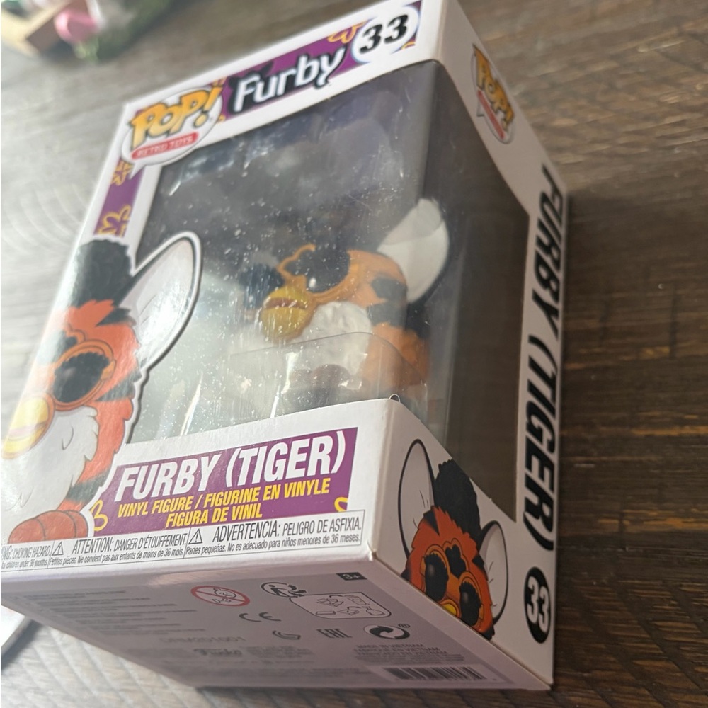 Funko Furby (Tiger) Vinyl Figure - Orange & White - Picture 3 of 5